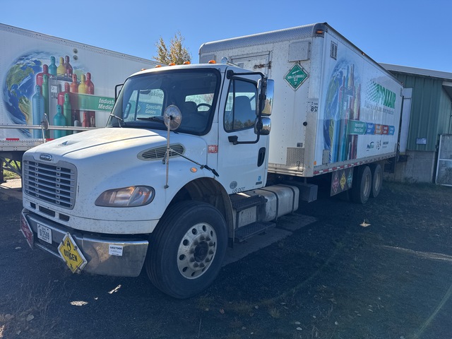 2010 Freightliner M2 106 6x4 Van Truck