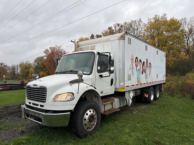 2014 Freightliner M2 106 6x4 Van Truck