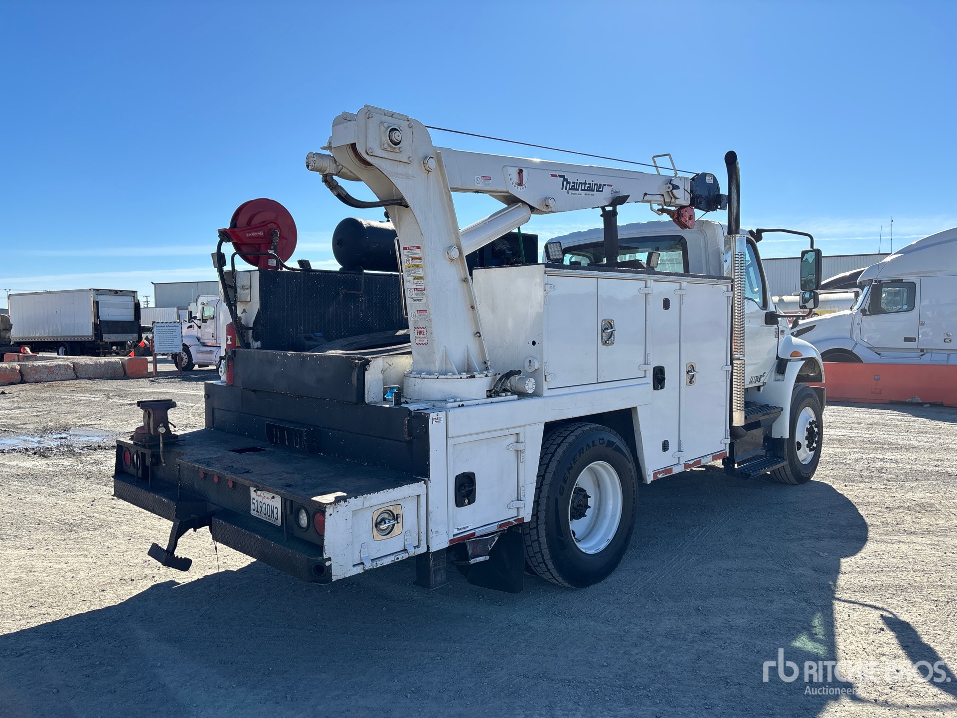 General Appearance with Imagen: esquina trasera derecha