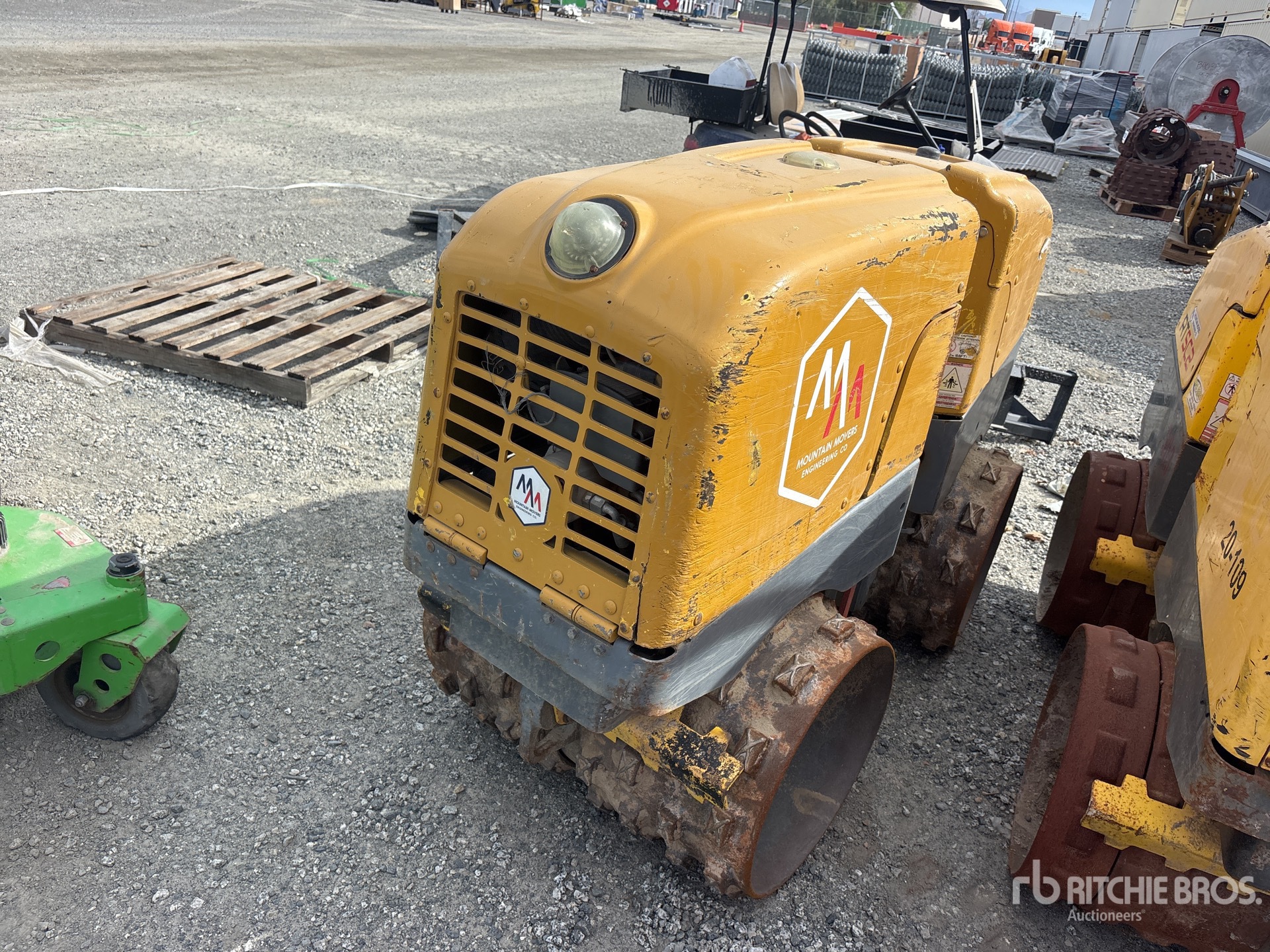 General Appearance with Image, coin arrière droit