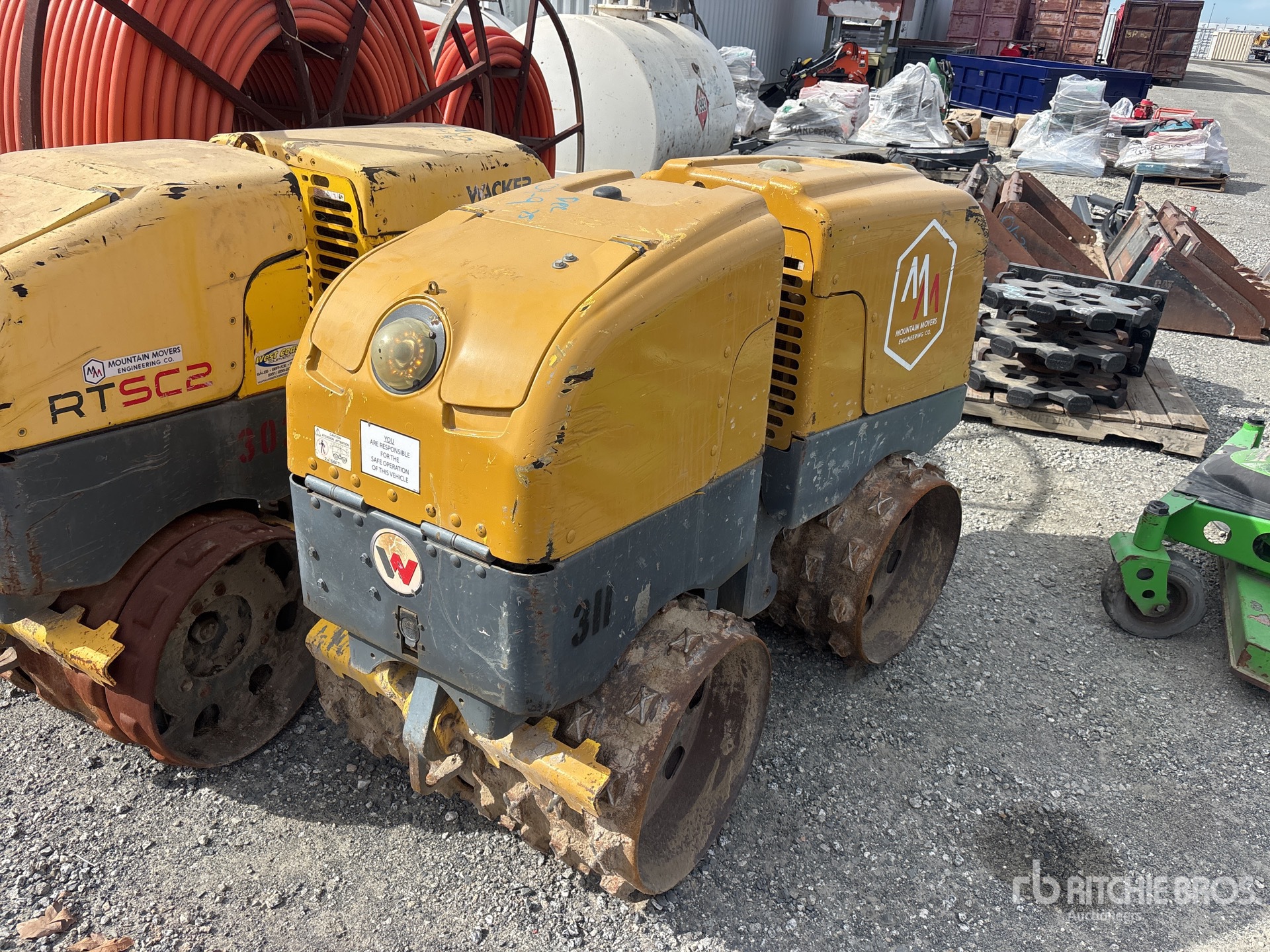 General Appearance with Image, coin avant gauche