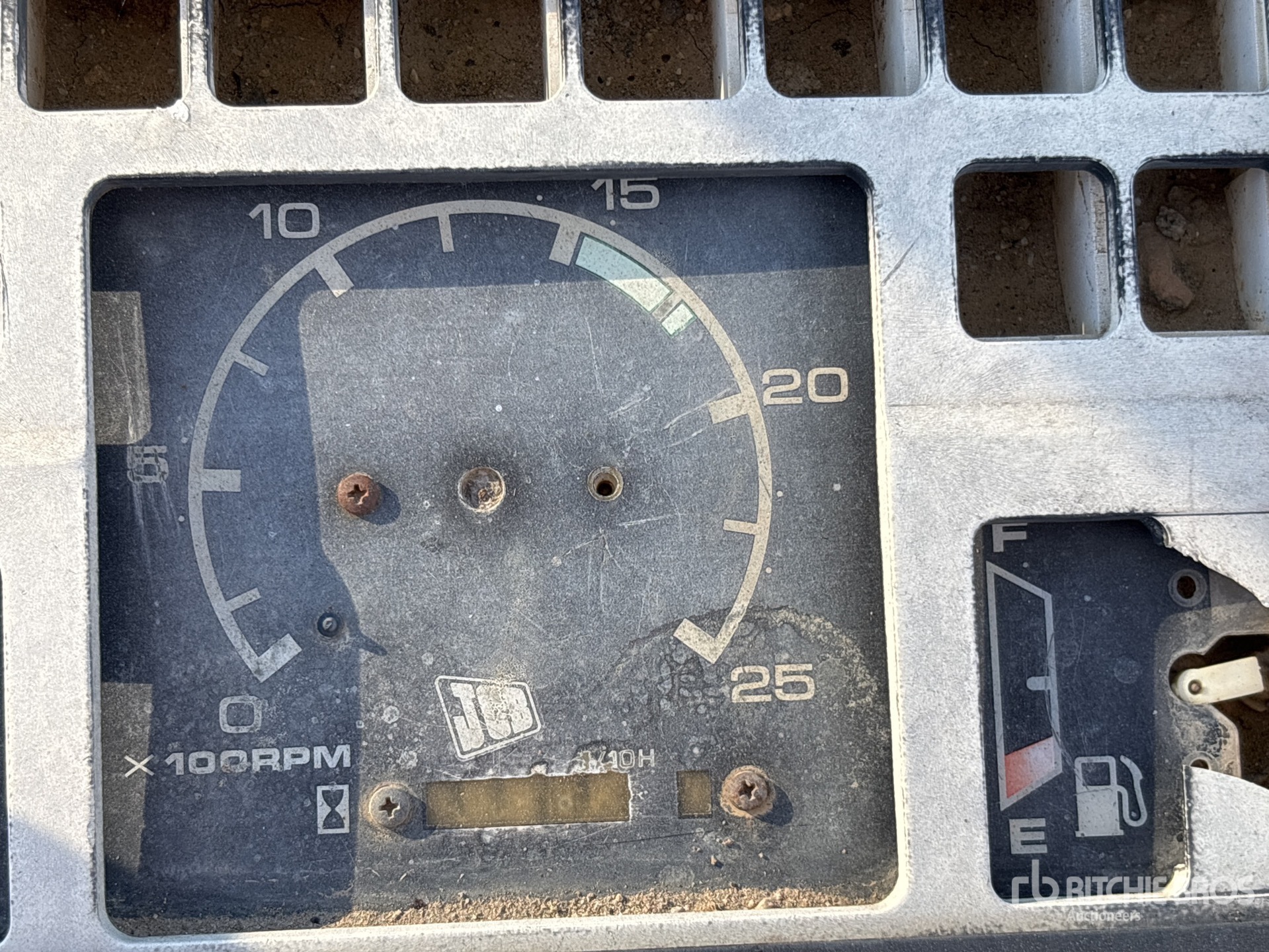 General Appearance with Hour Meter / Odometer