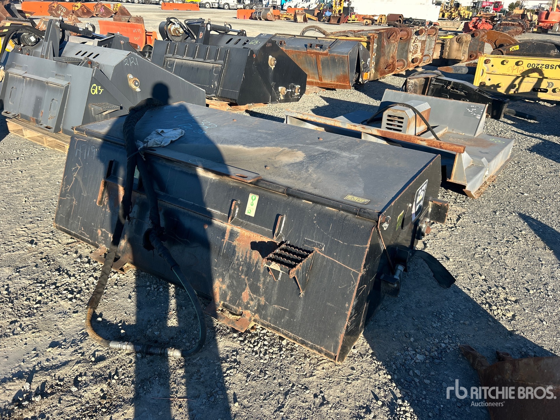 General Appearance with Foto, angolo anteriore sinistro