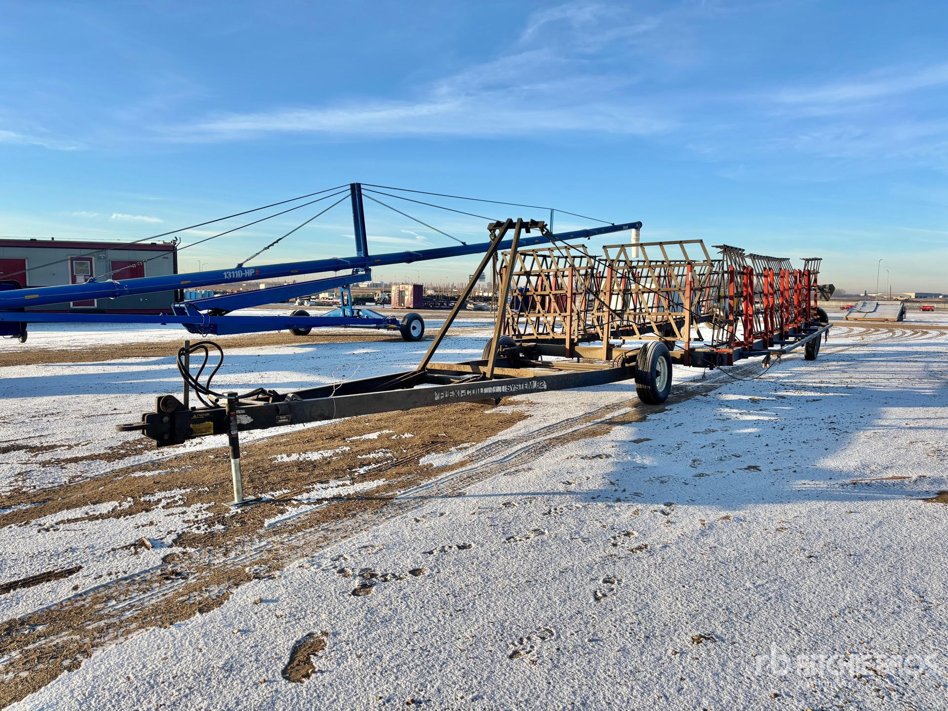 General Appearance with Foto, angolo anteriore sinistro