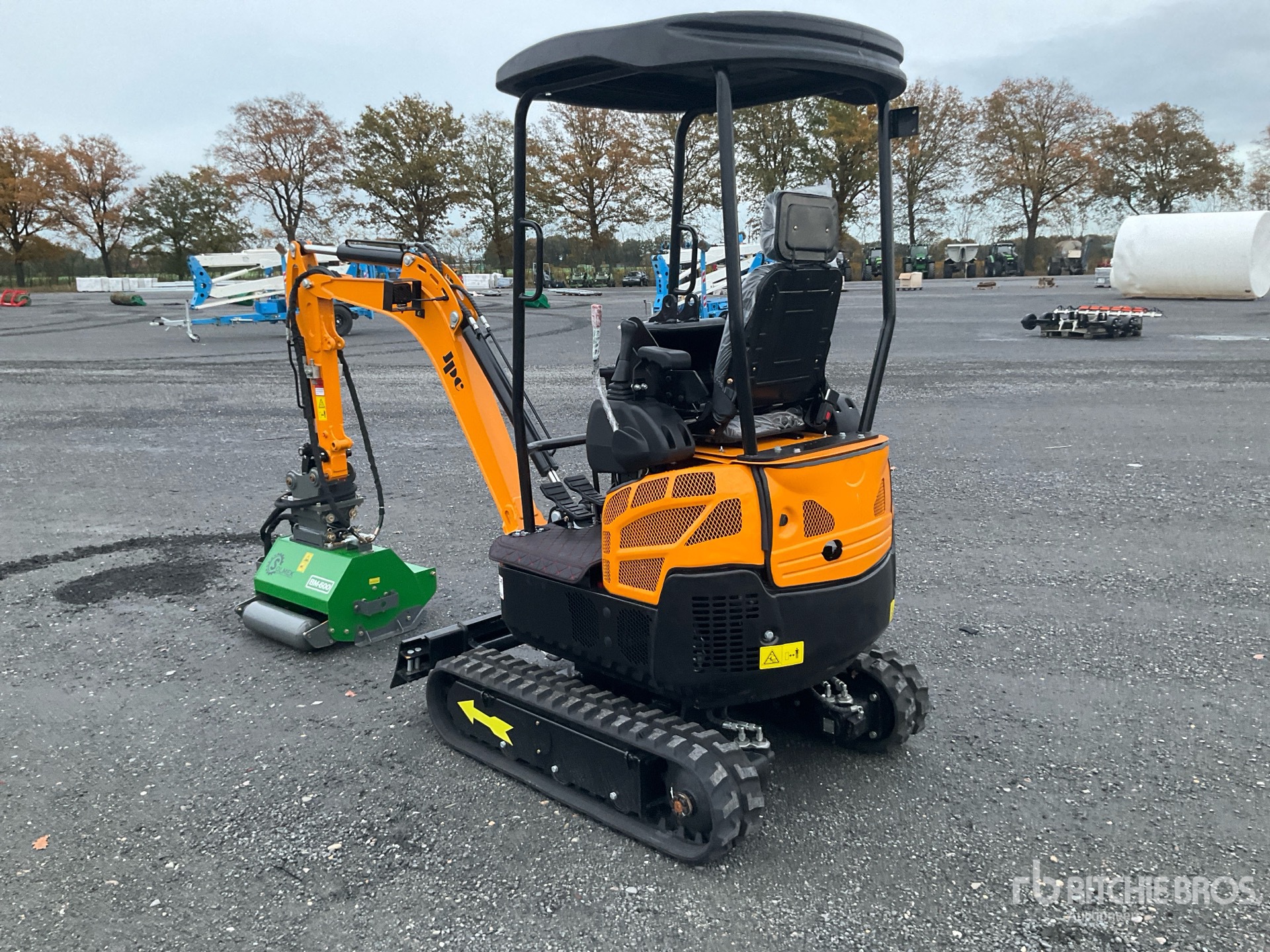 General Appearance with Picture, Left Rear Corner