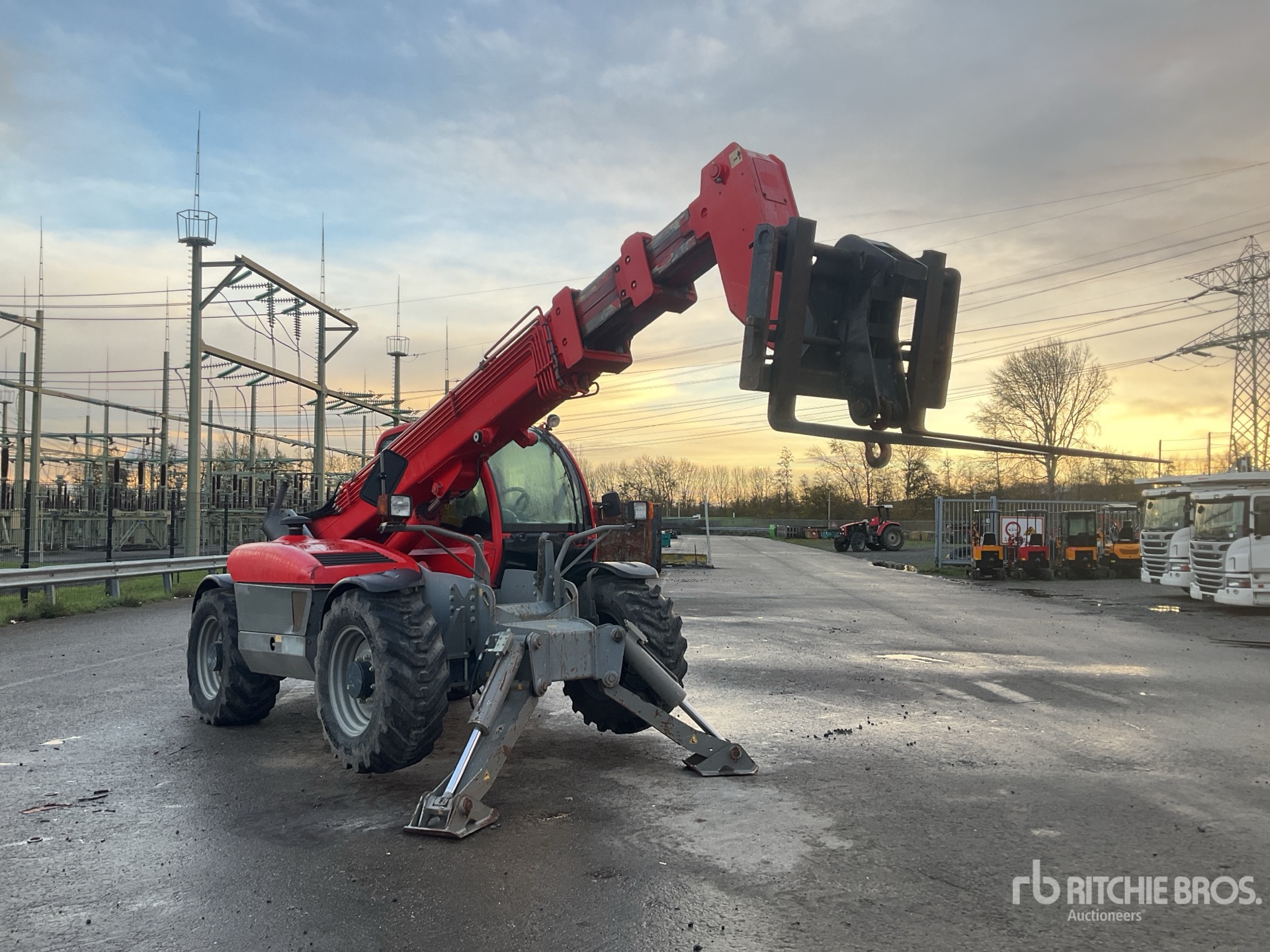 General Appearance with Picture, Right Front Corner