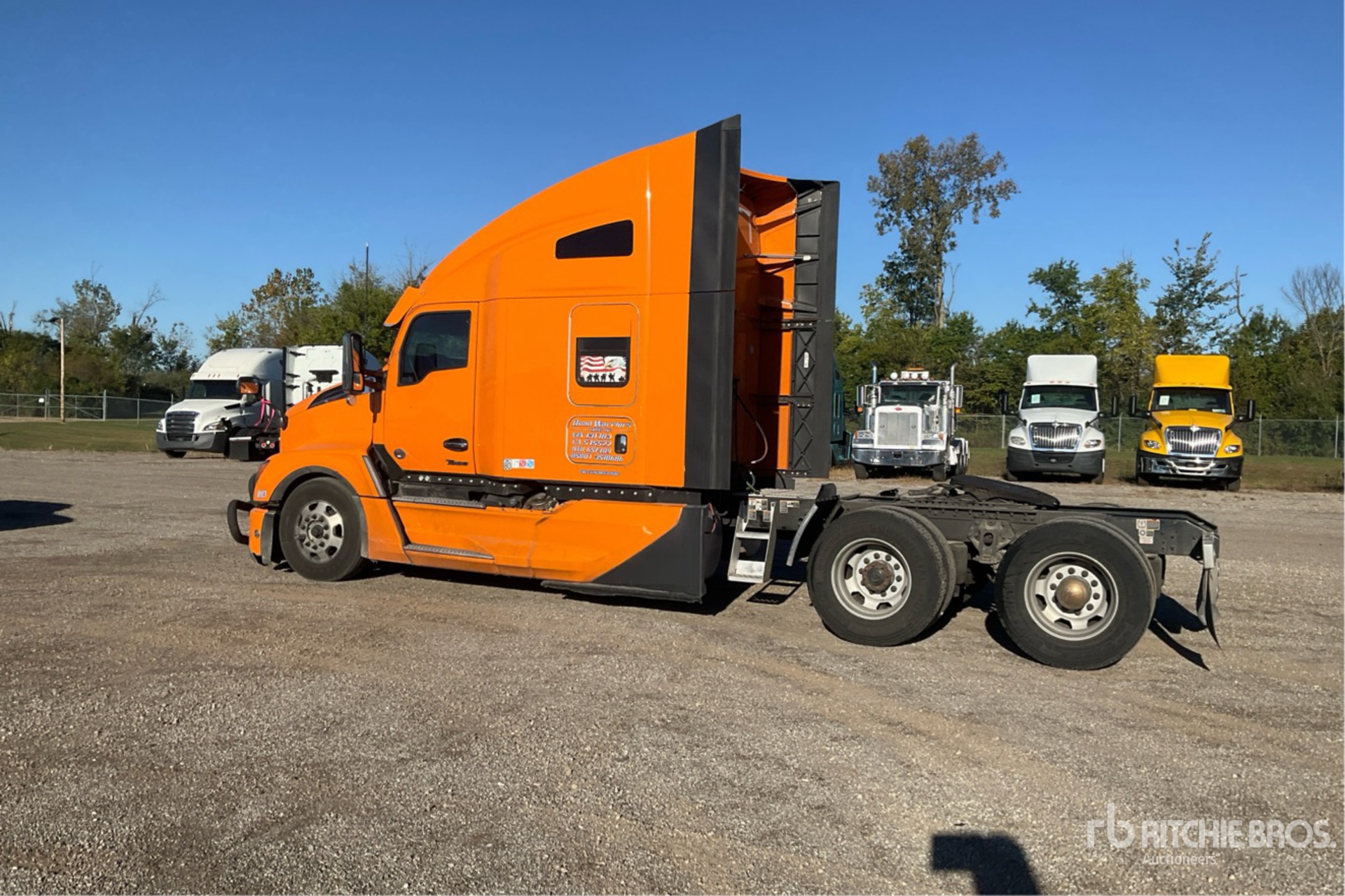 General Appearance with Picture, Left Rear Corner