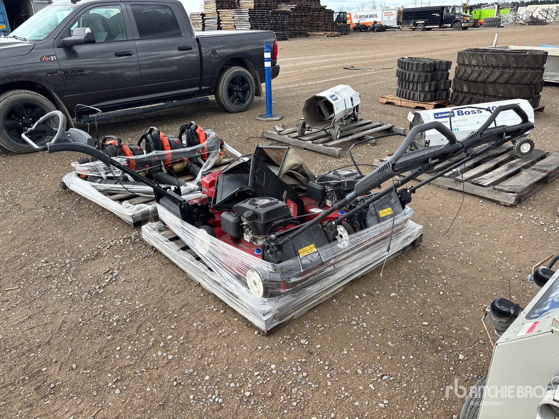 General Appearance with Picture, Right Rear Corner