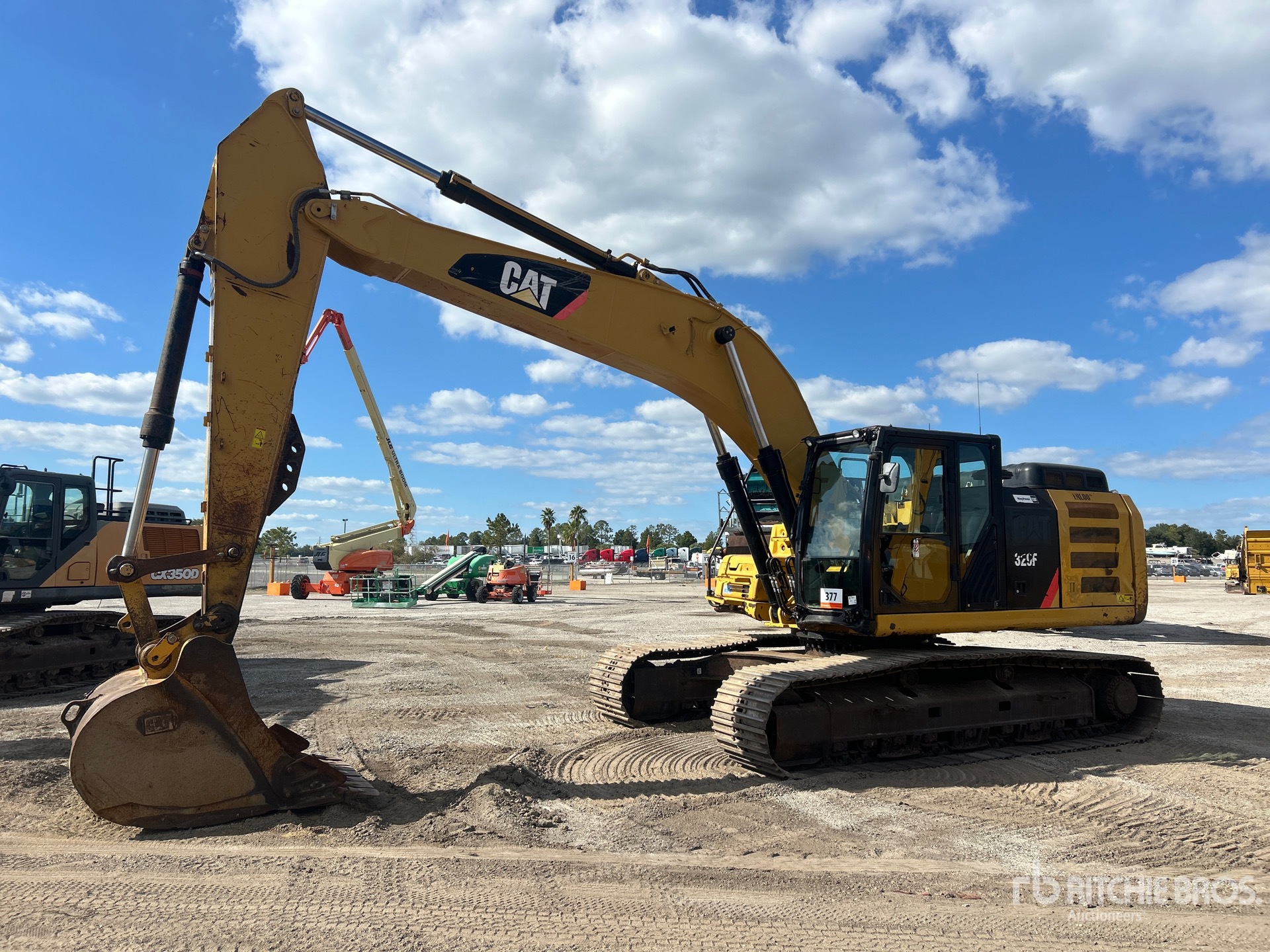 Aspect général with Image, coin avant gauche