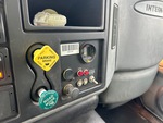Cab with Control de Frenos