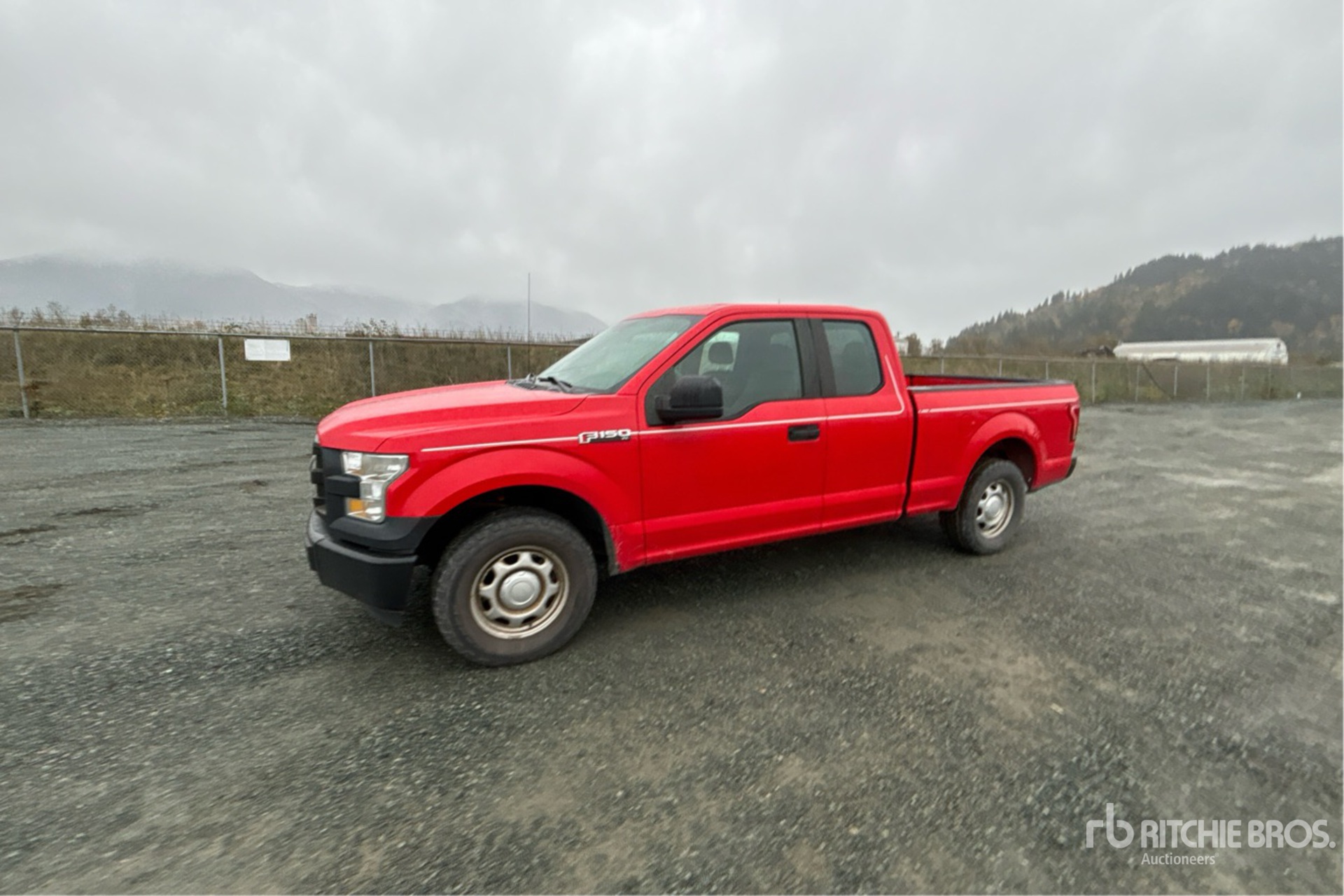 General Appearance with Picture, Left Front Corner