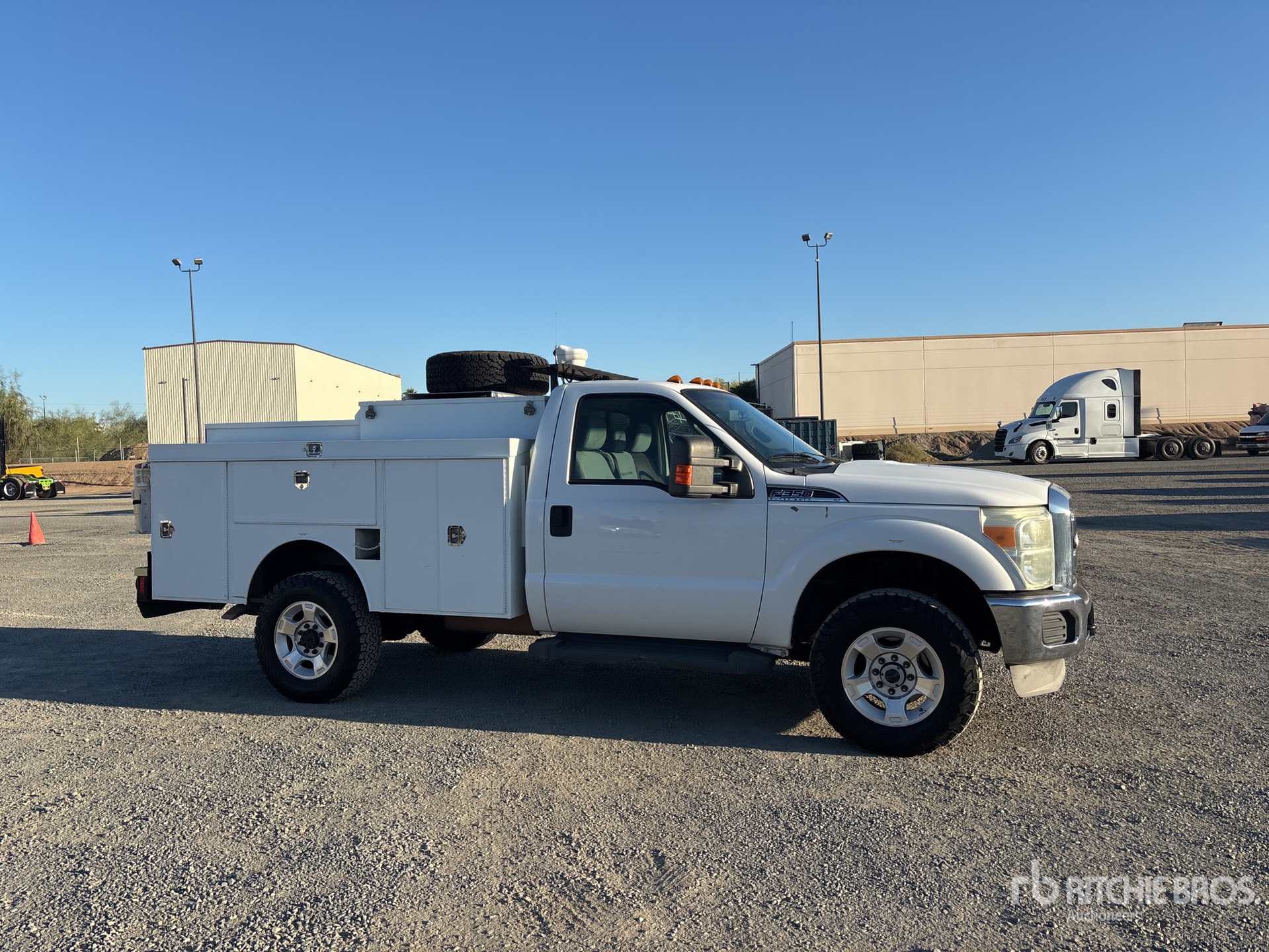 General Appearance with Picture, Right Front Corner