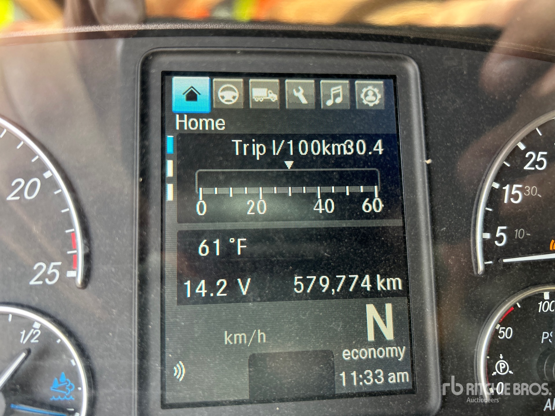 General Appearance with Hour Meter / Odometer