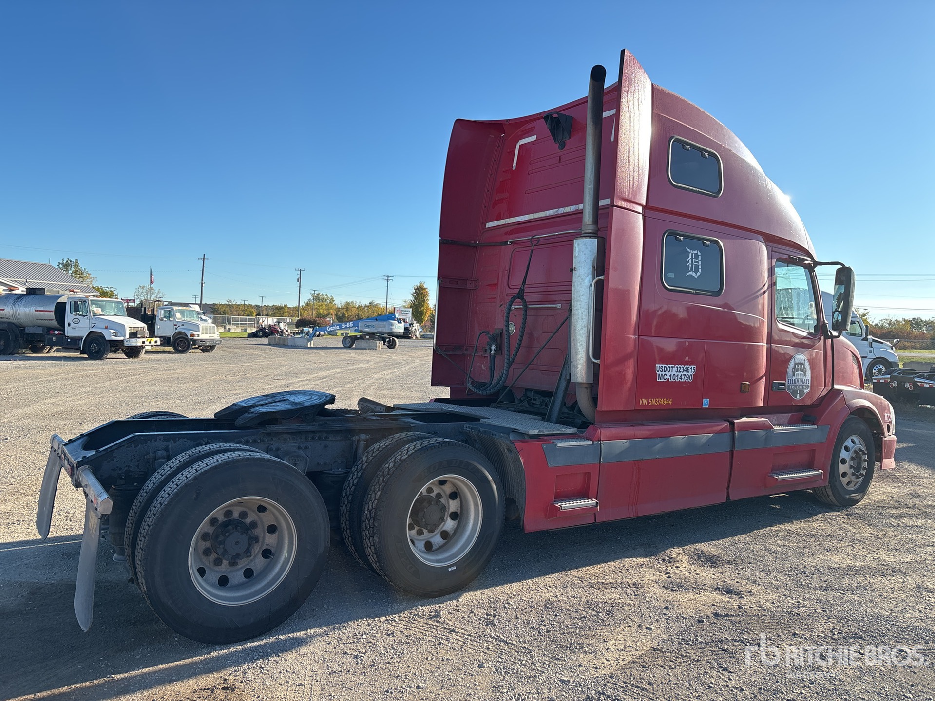 General Appearance with Picture, Right Rear Corner