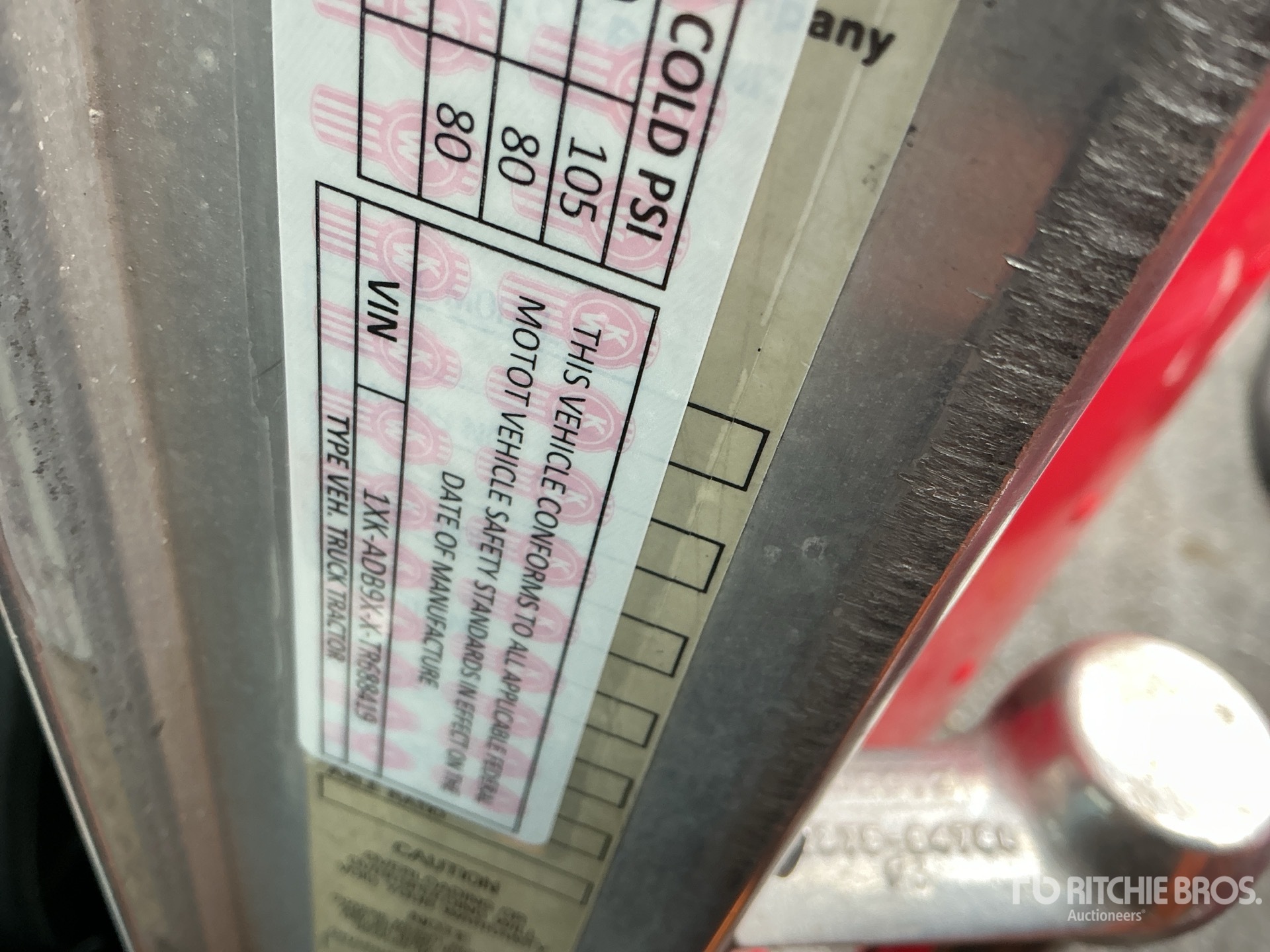 General Appearance with Numero seriale/numero d’identificazione del veicolo (VIN)