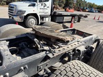 4 Underbody - Truck with 