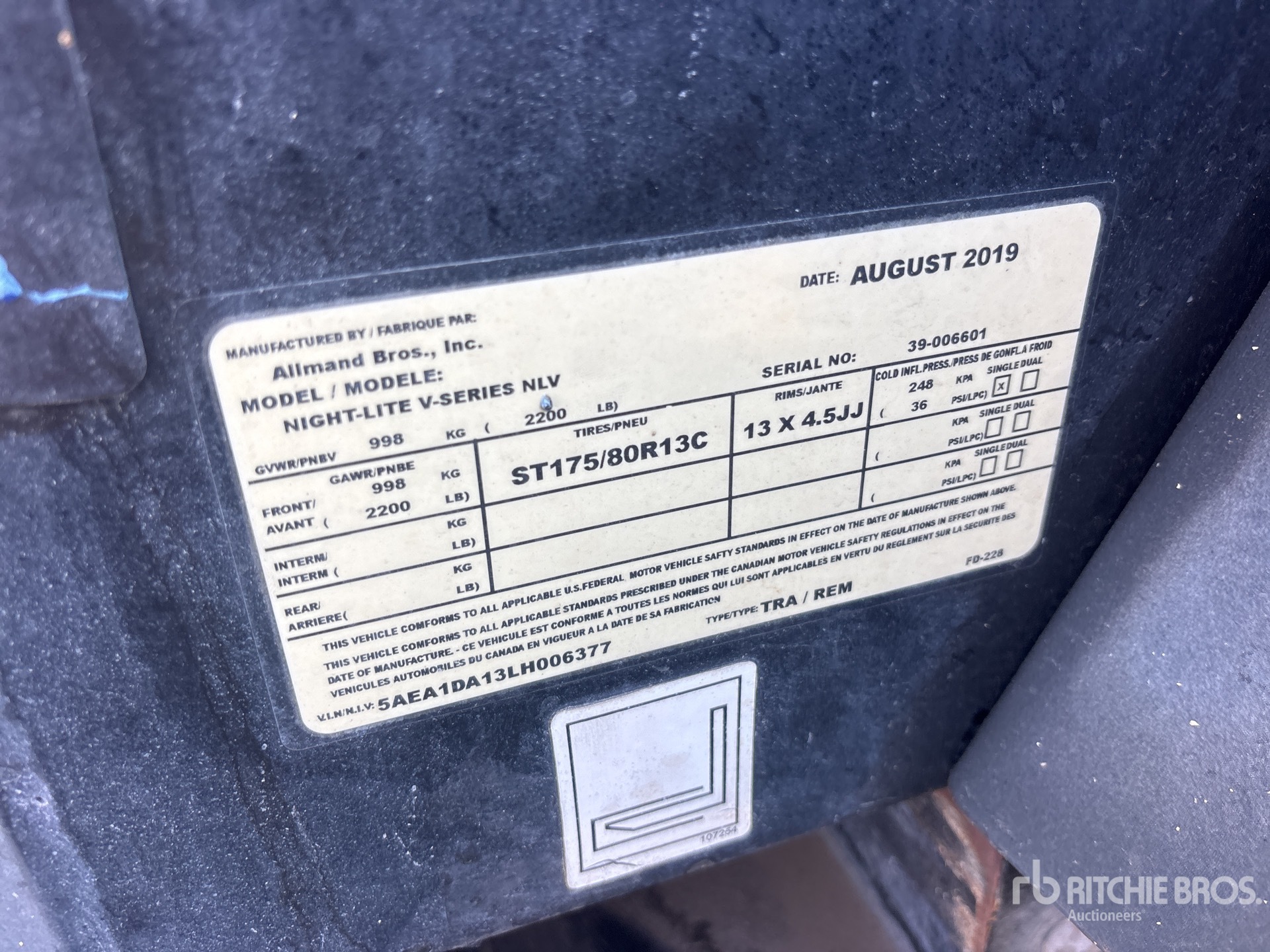 General Appearance with Serial Number / VIN
