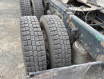4 Underbody - Truck with 