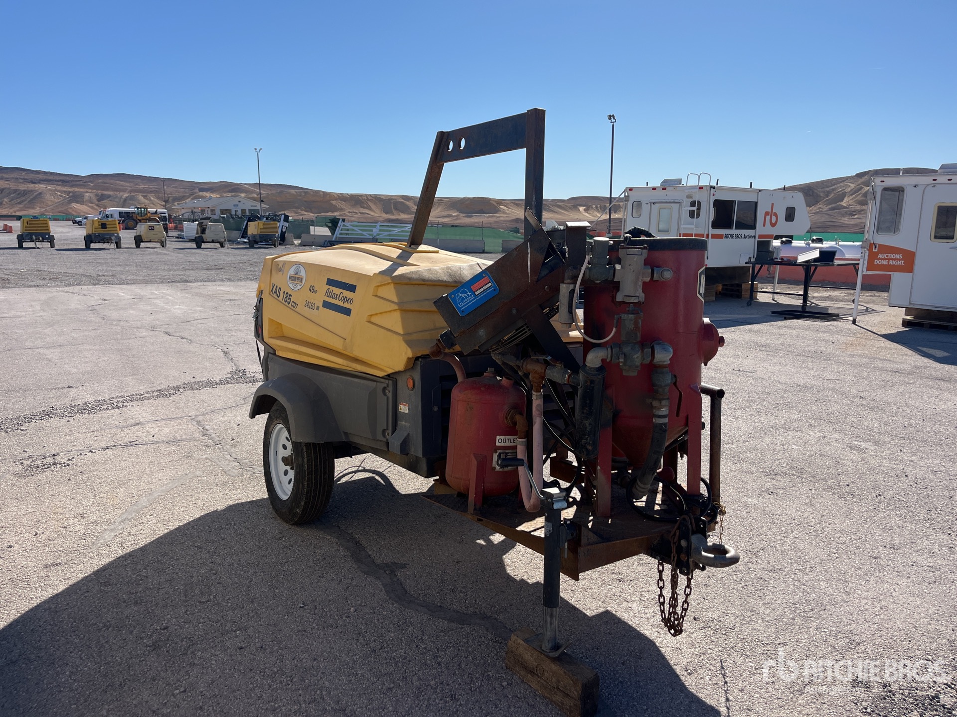 General Appearance with Picture, Right Front Corner