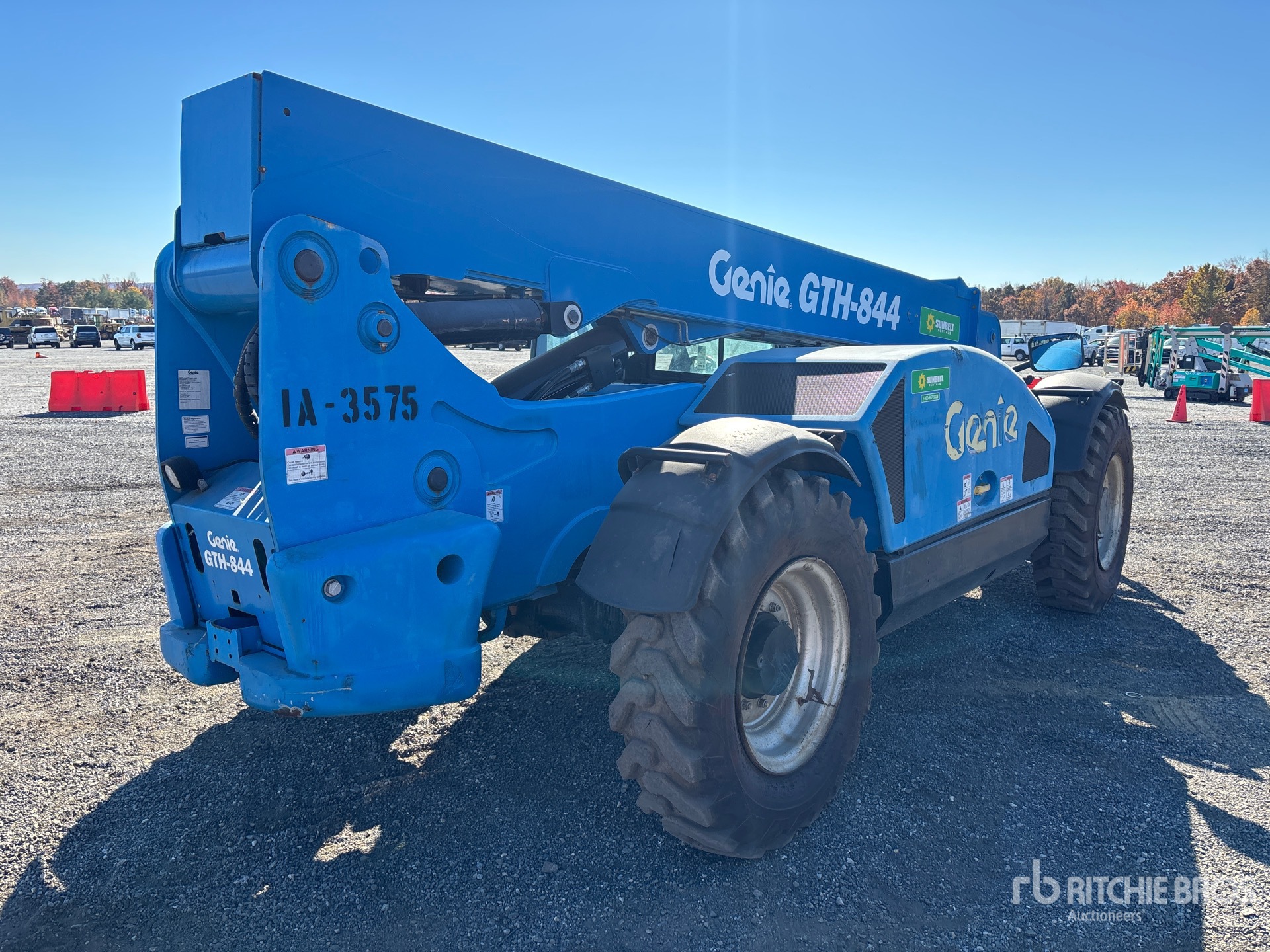 General Appearance with Picture, Right Rear Corner