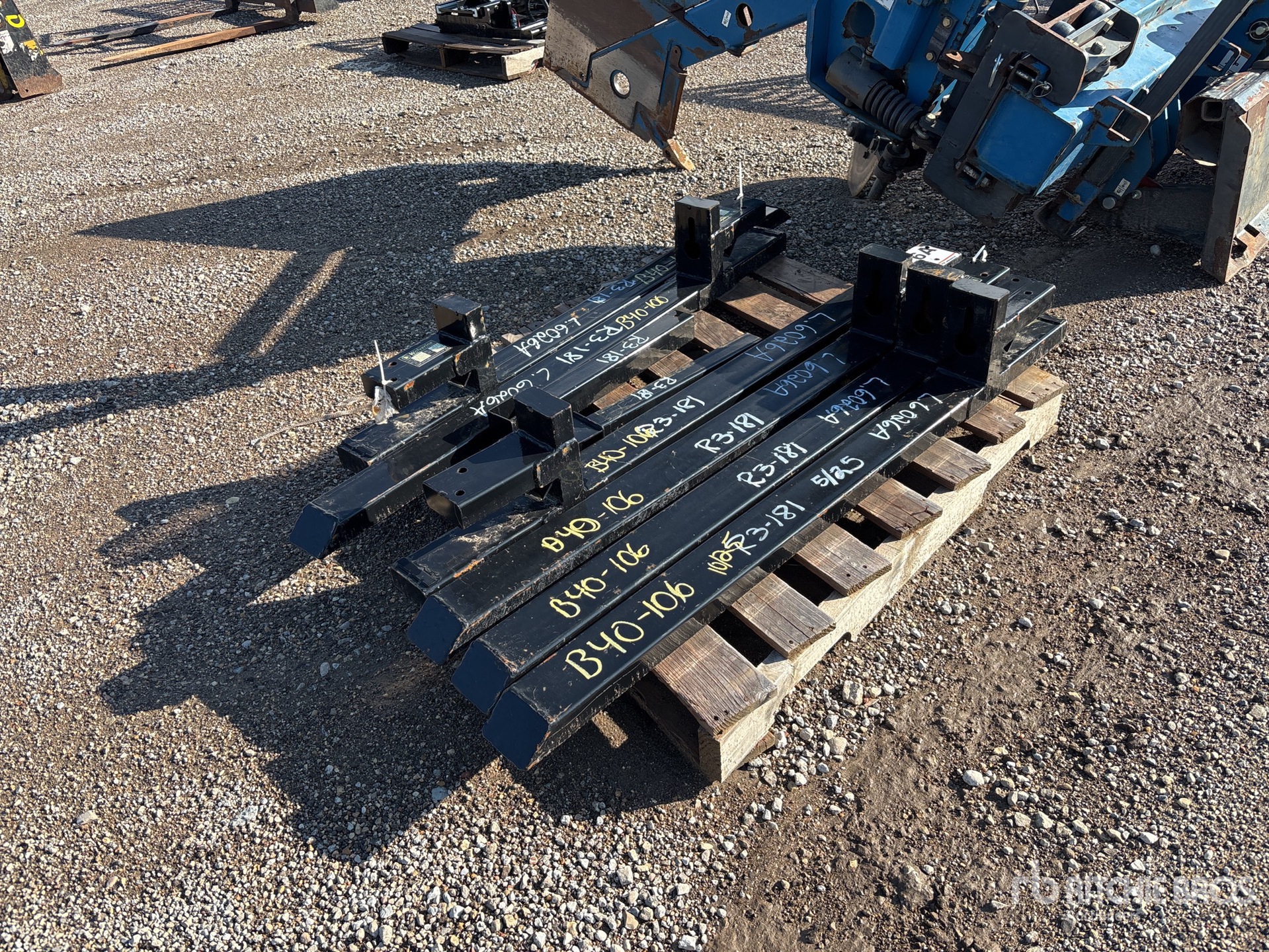 General Appearance with Image, coin avant gauche