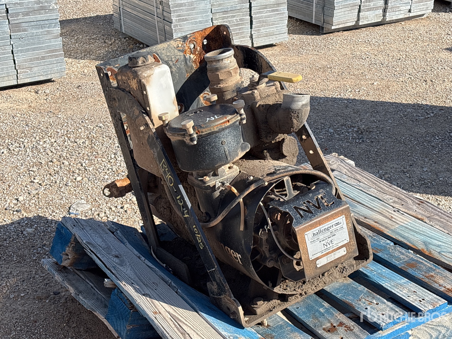 Aspect général with Image, coin avant droit