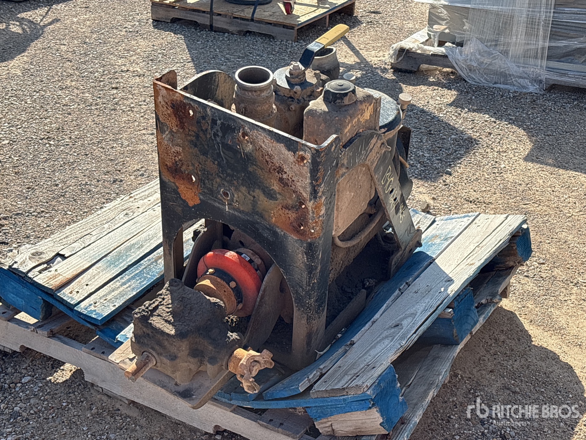 Aspect général with Image, coin arrière droit