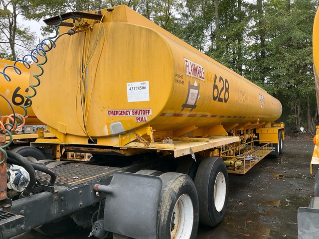 2006 Isometrics 8000 gal T/A Tanker Trailer