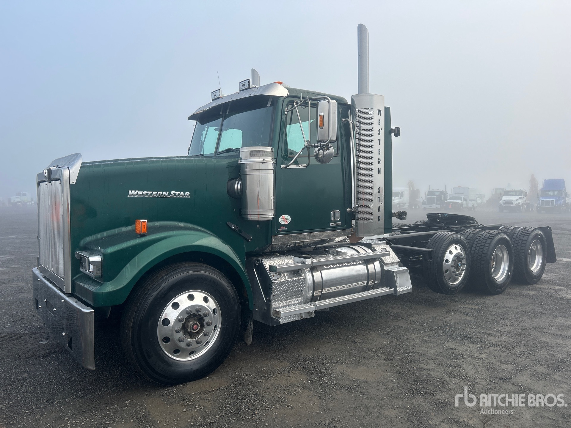 General Appearance with Picture, Left Front Corner