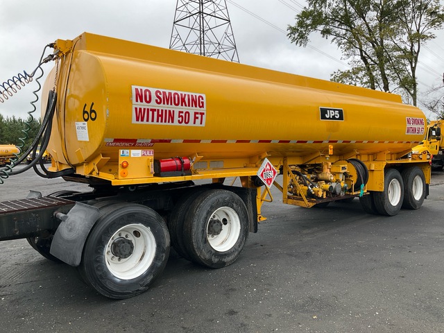 2006 Isometrics 6000 gal T/A Tanker Trailer