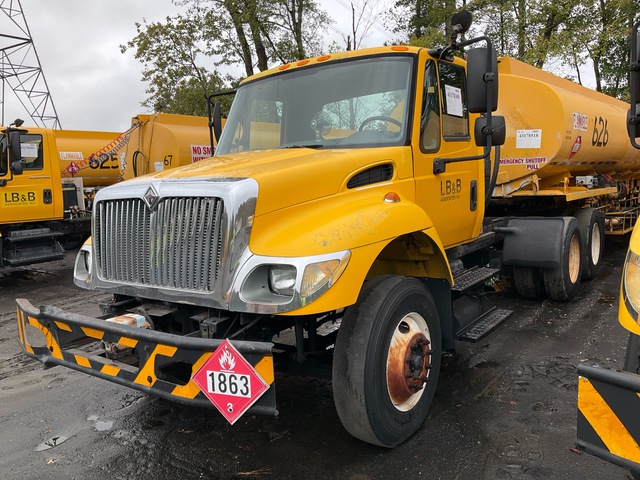 2006 International 7400 6x4 T/A Day Cab Truck Tractor