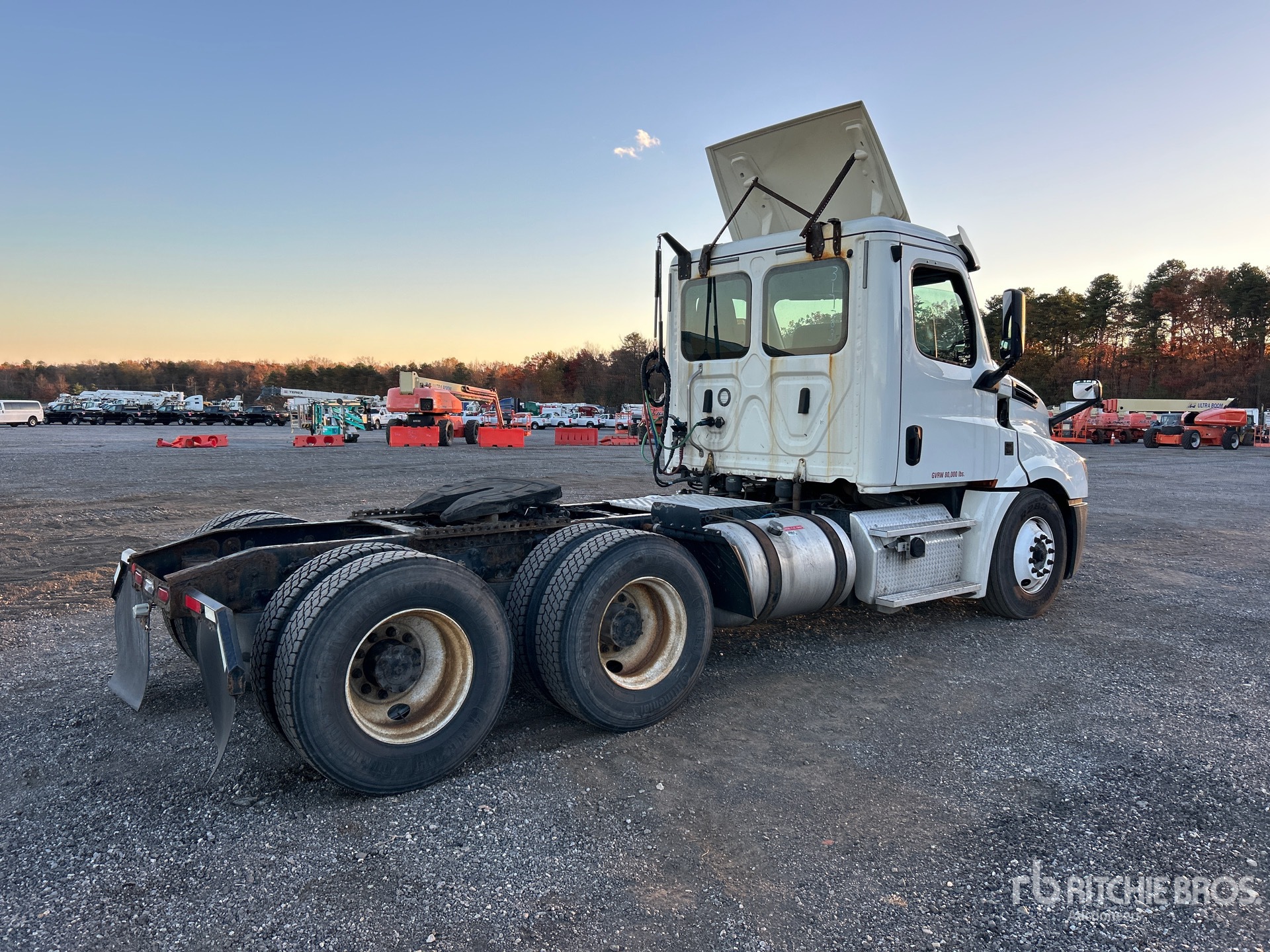 General Appearance with Image, coin arrière droit