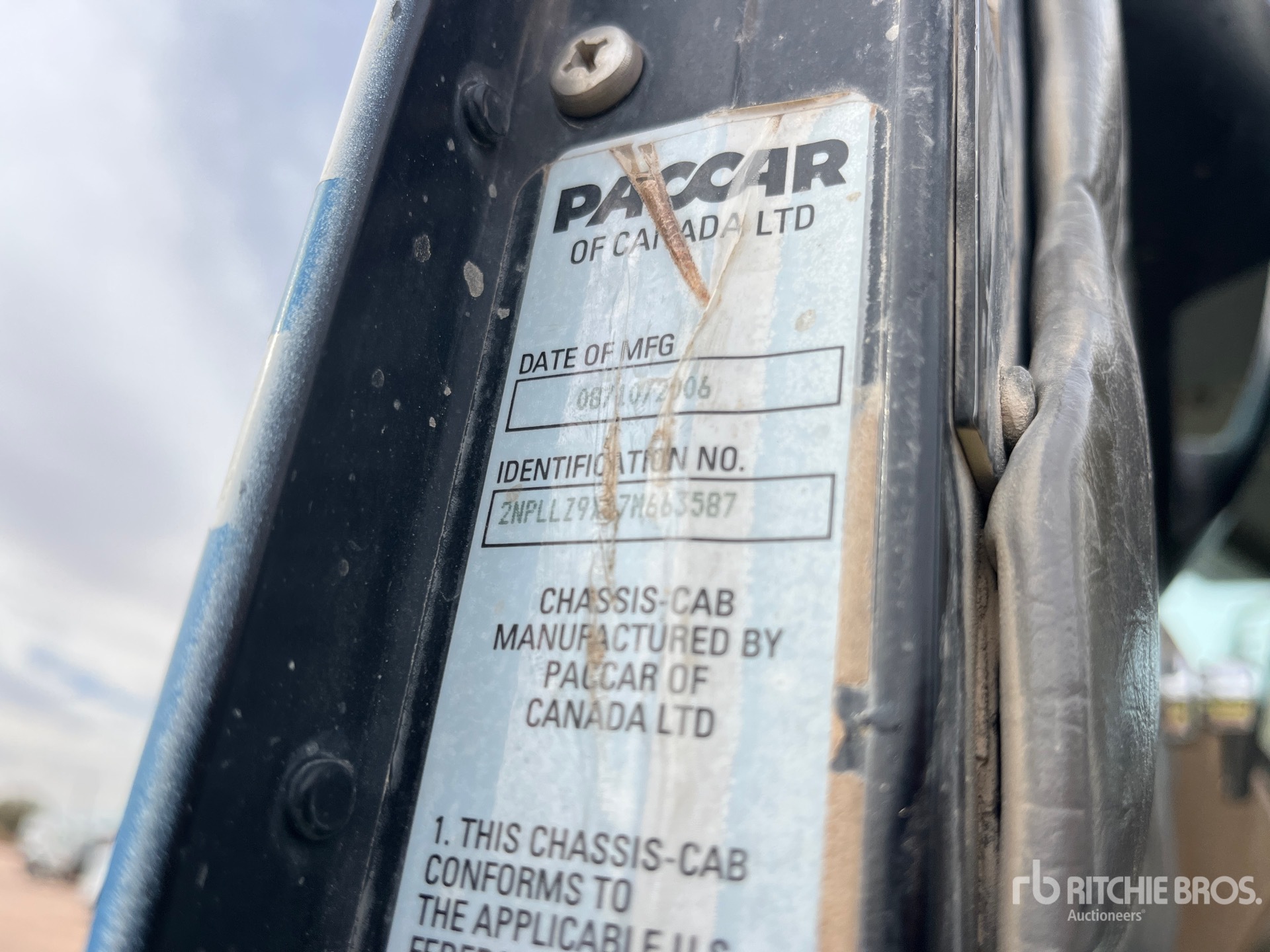 General Appearance with Seriennummer / FIN