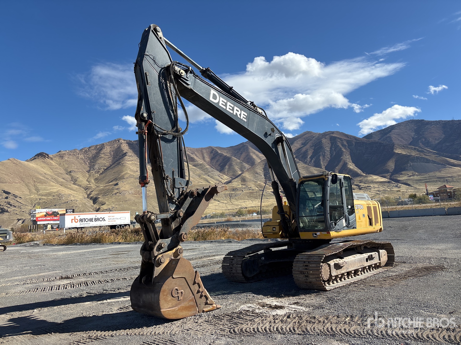 General Appearance with Featured Photo