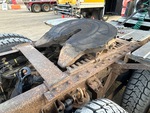 4 Underbody - Truck with 