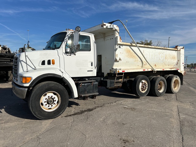 2004 Sterling LT7500 8x4 Tri/A Dump Truck
