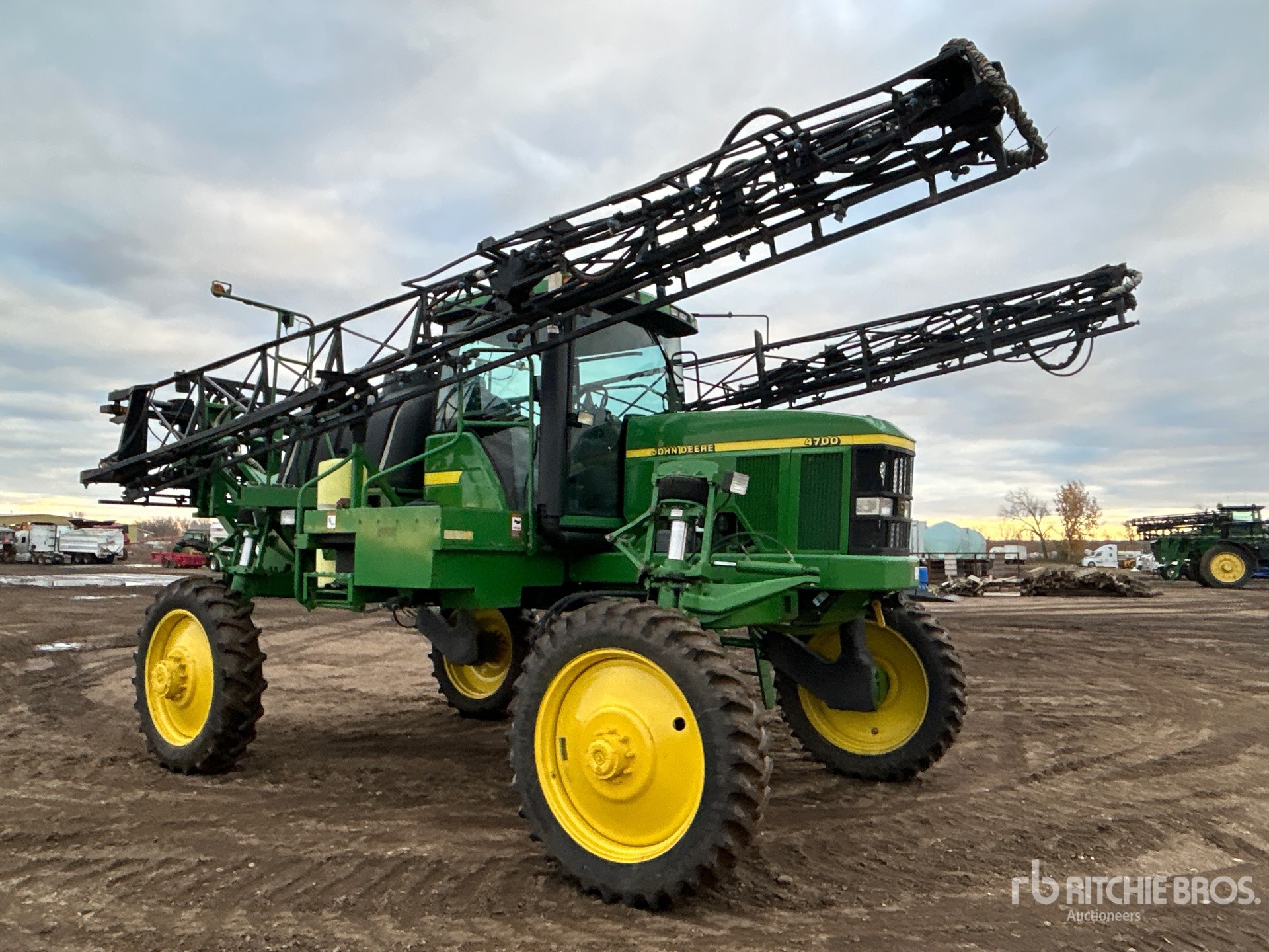 Aspect général with Image, coin avant droit