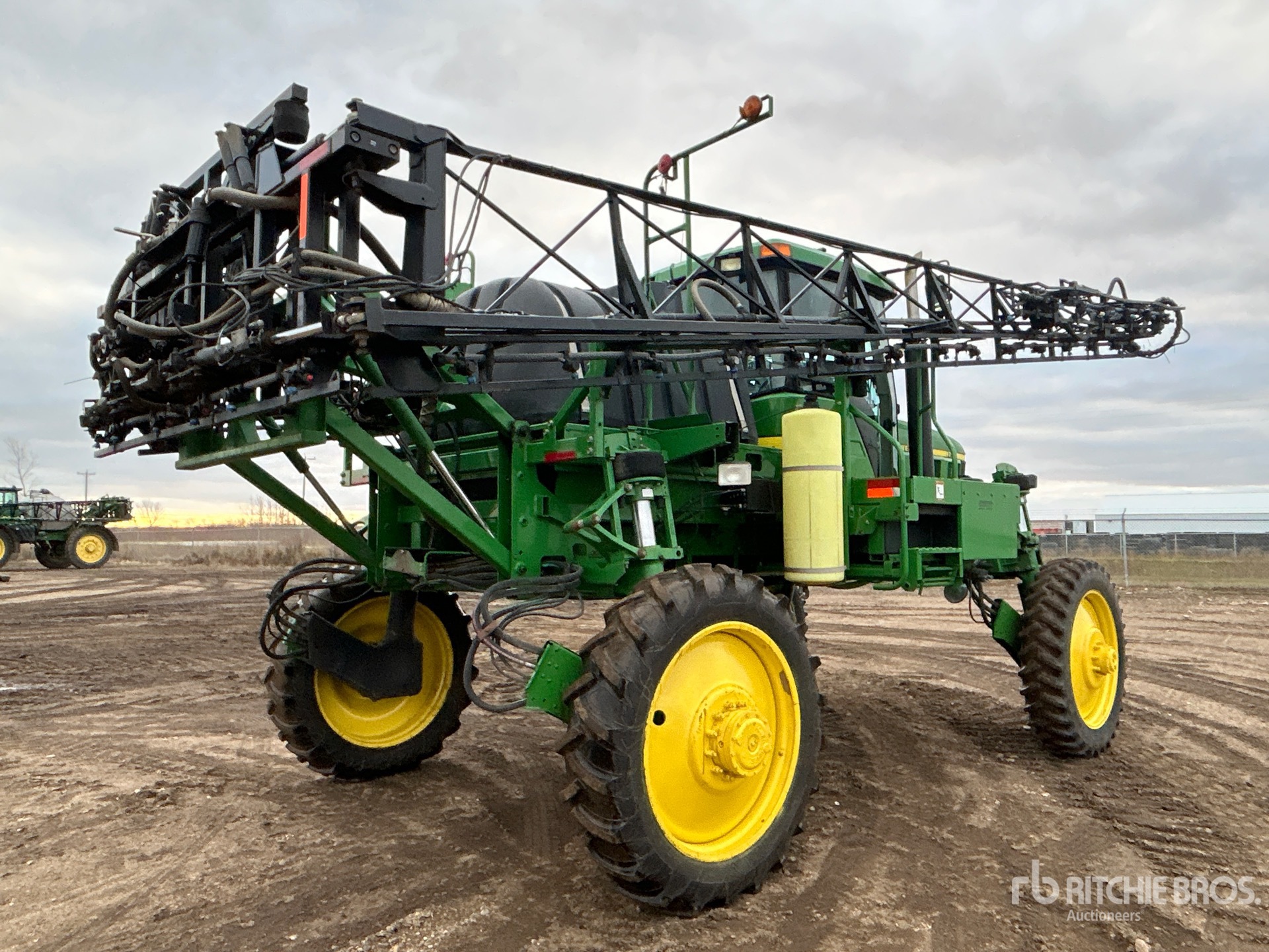 Aspect général with Image, coin arrière droit