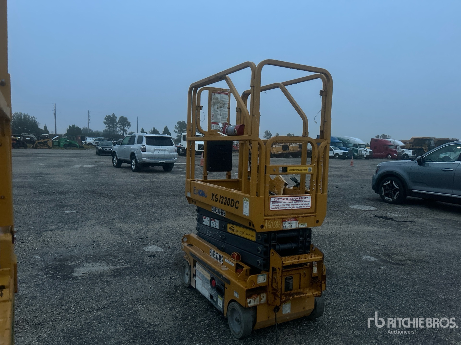 General Appearance with Picture, Left Rear Corner