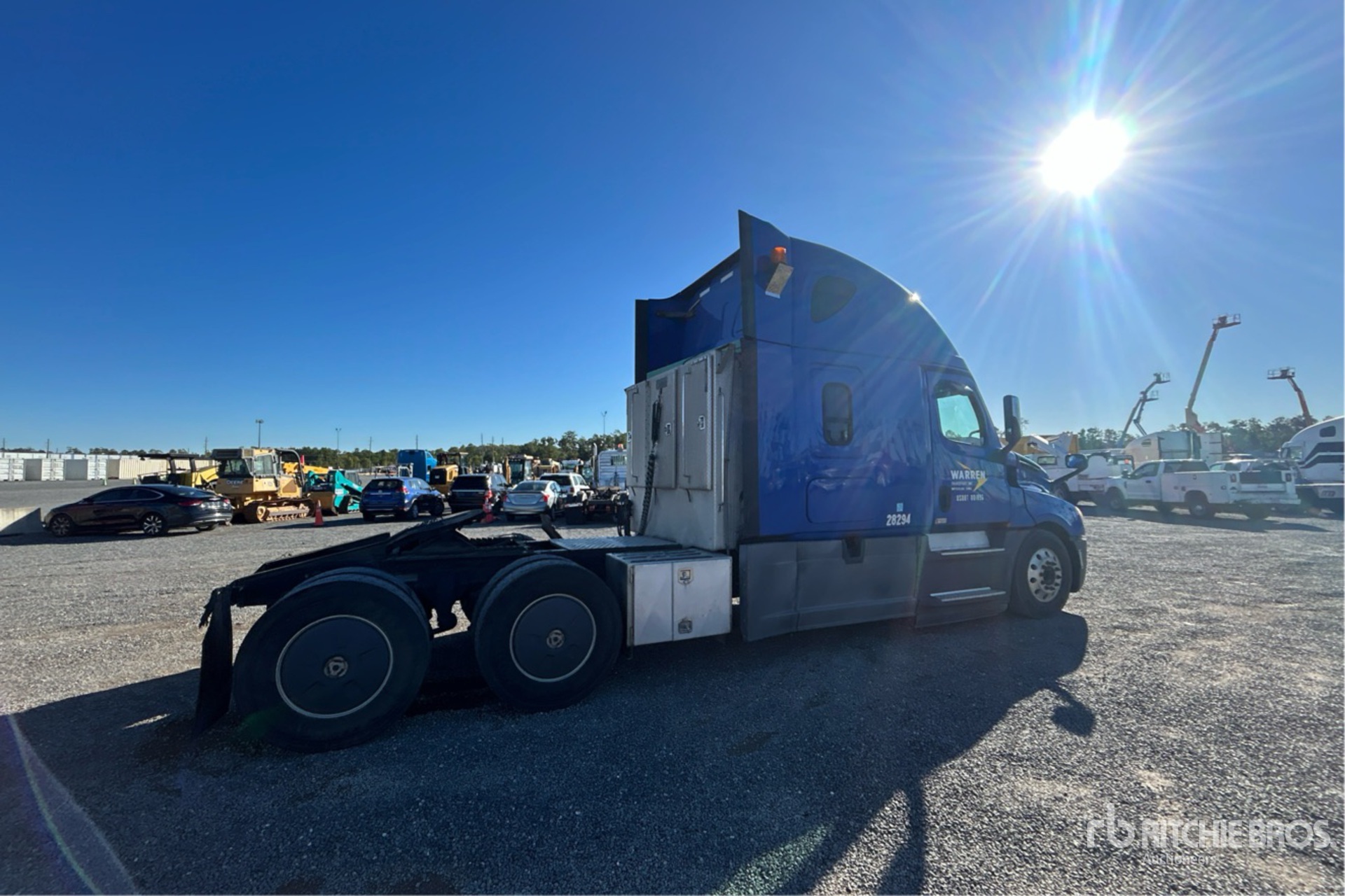 General Appearance with Picture, Right Rear Corner