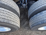 4 Underbody - Truck with 