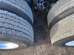 4 Underbody - Truck with 