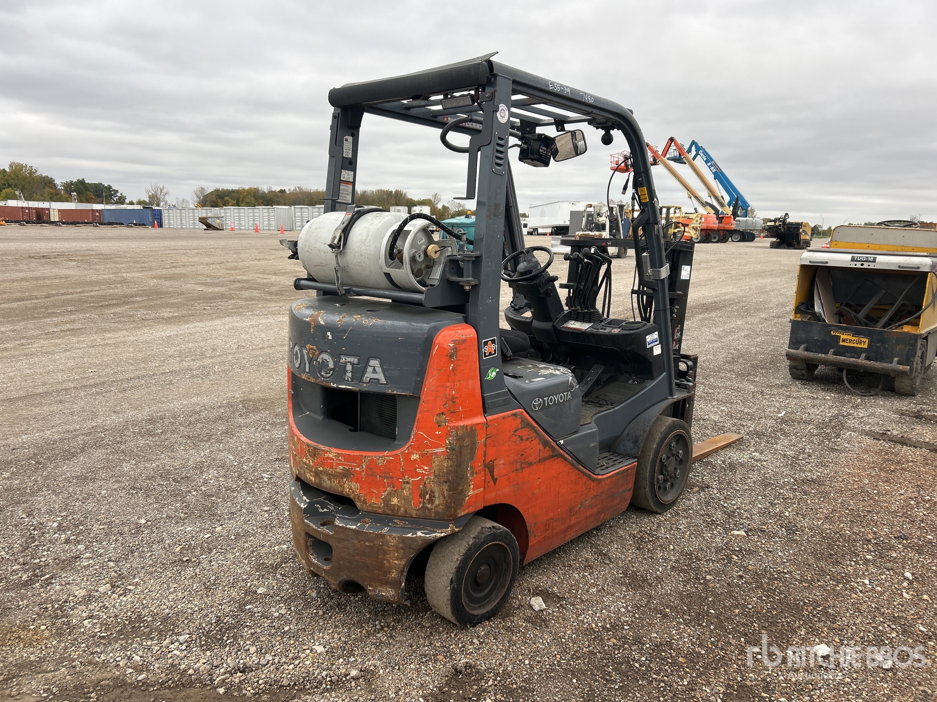 General Appearance with Picture, Right Rear Corner