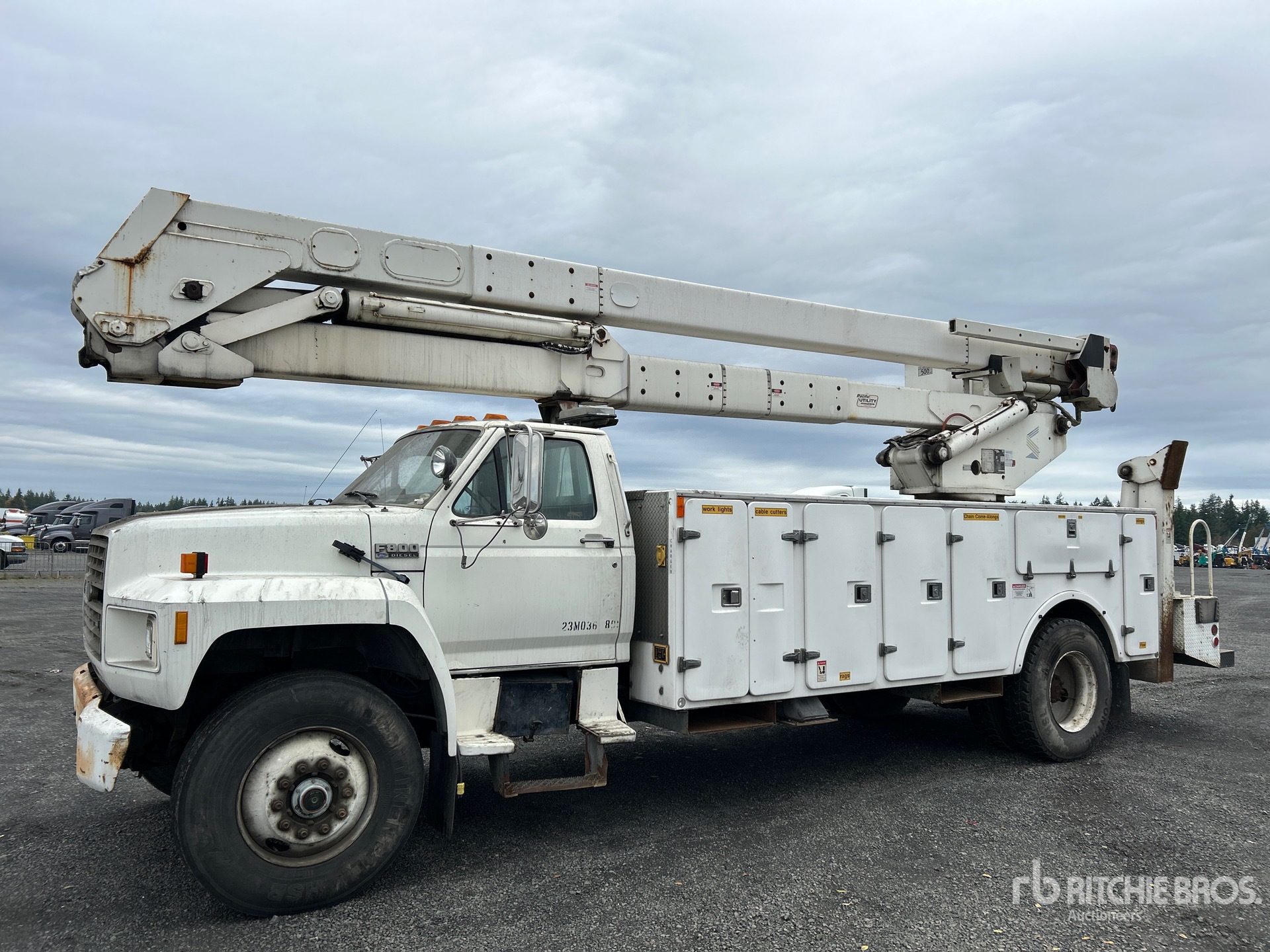 General Appearance with Featured Photo