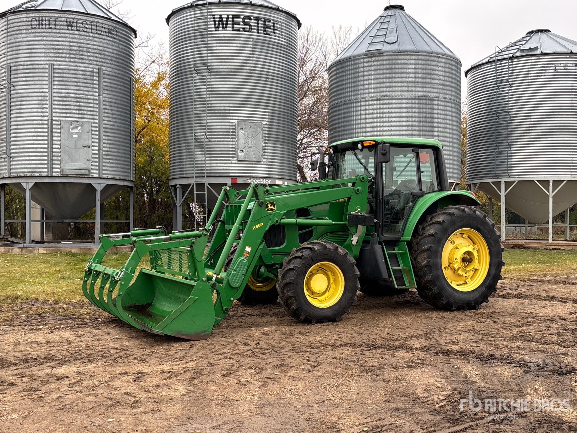 Aspect général with Image, coin avant gauche