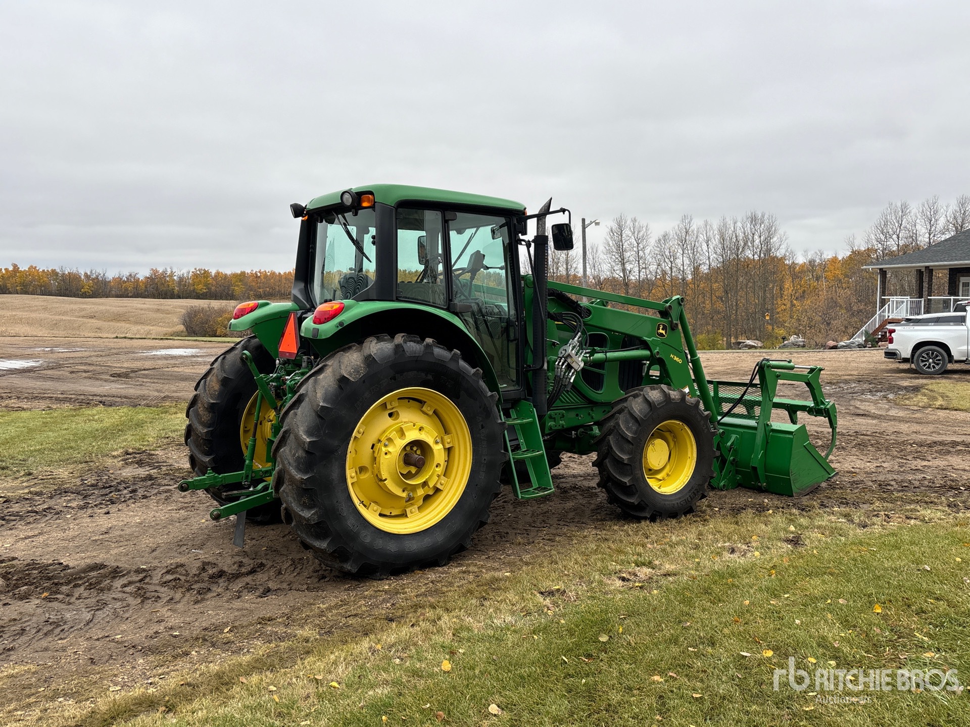 Aspect général with Image, coin arrière droit