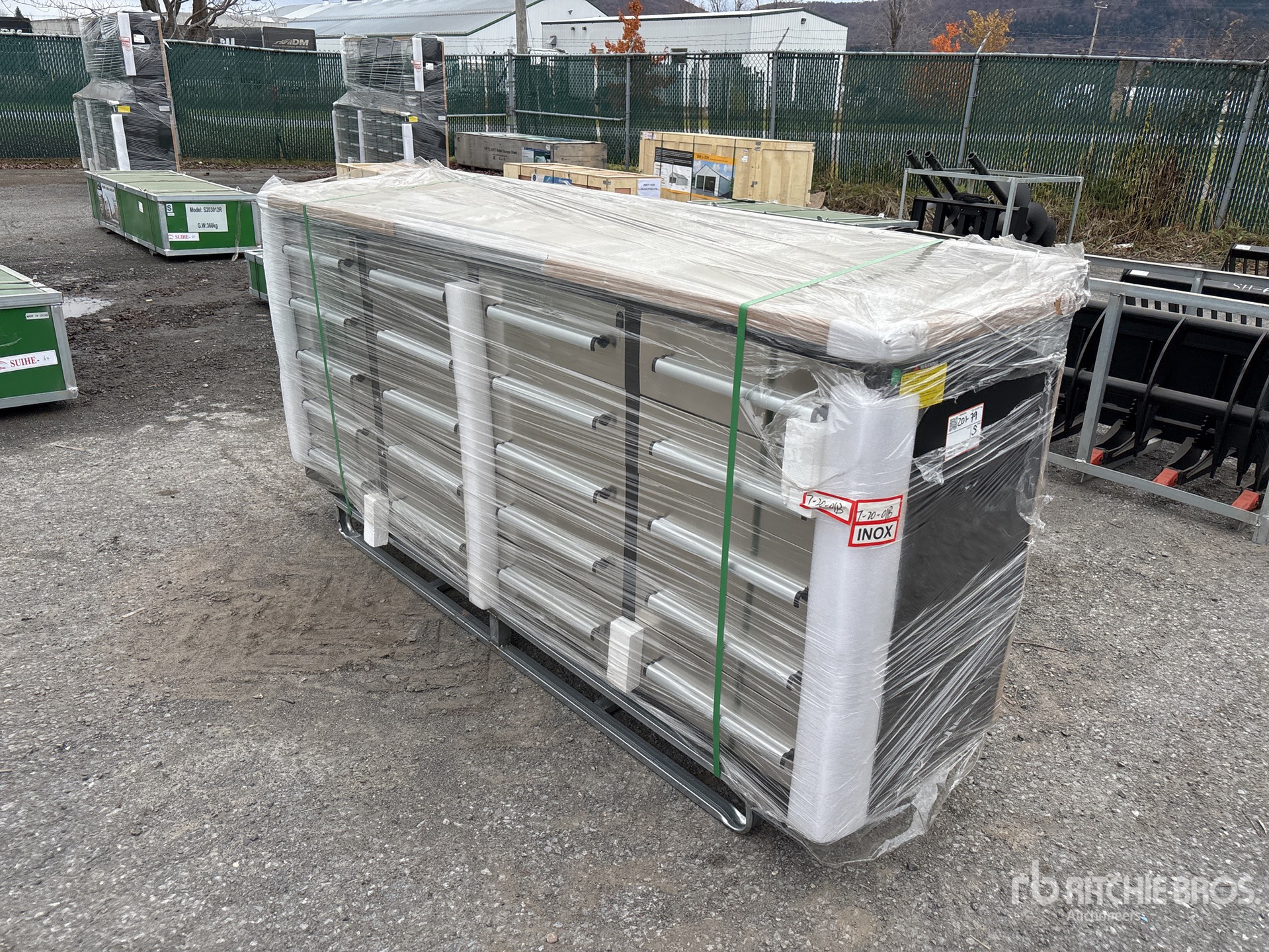 General Appearance with Picture, Left Front Corner