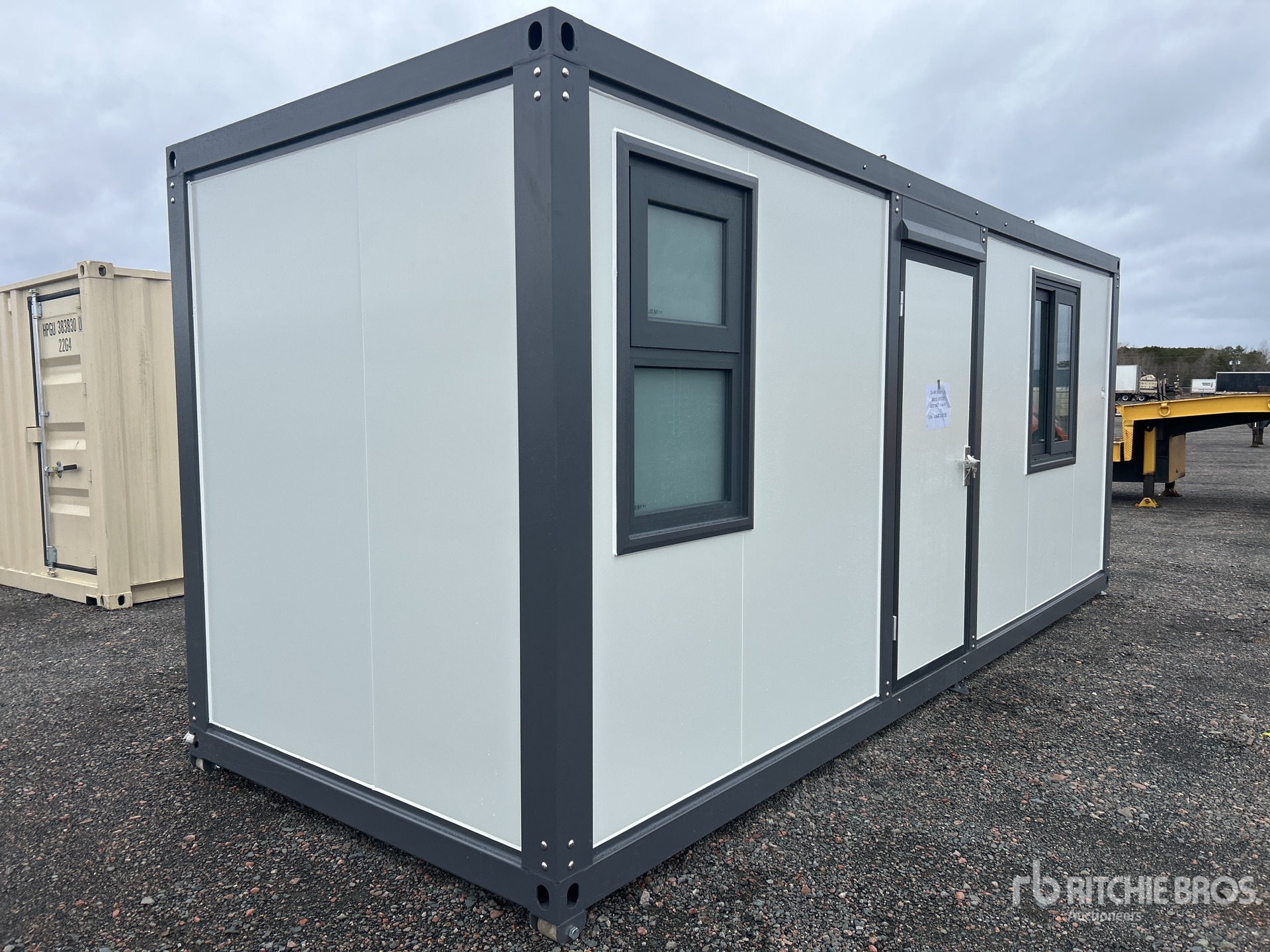 General Appearance with Picture, Right Front Corner