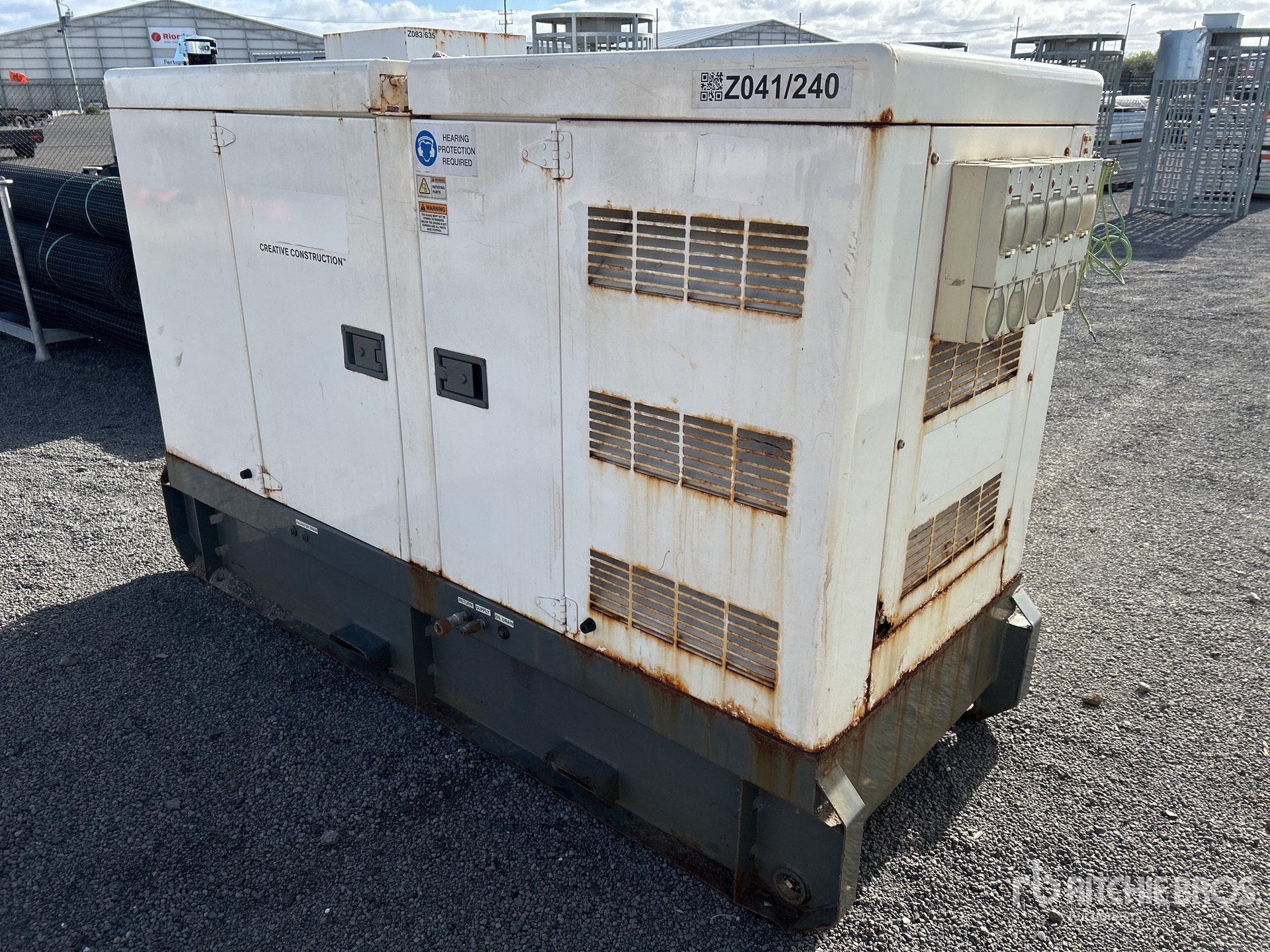 General Appearance with Picture, Right Rear Corner
