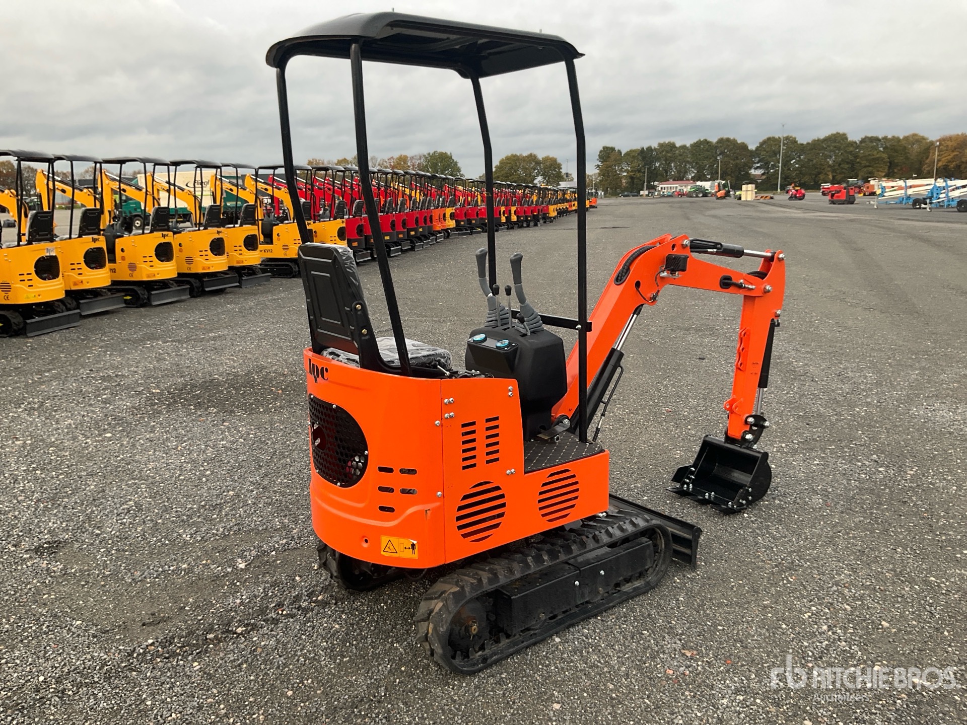 General Appearance with Picture, Right Rear Corner